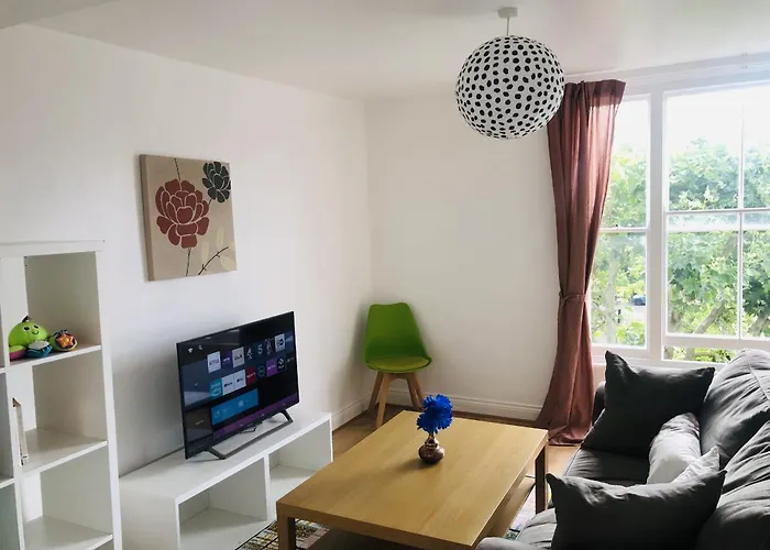 Peaceful Flat In Central London